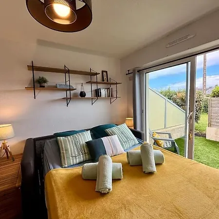 Le Calypso, Studio Avec Terrasse A 50M De La Mer ! Ploemeur Exterior photo
